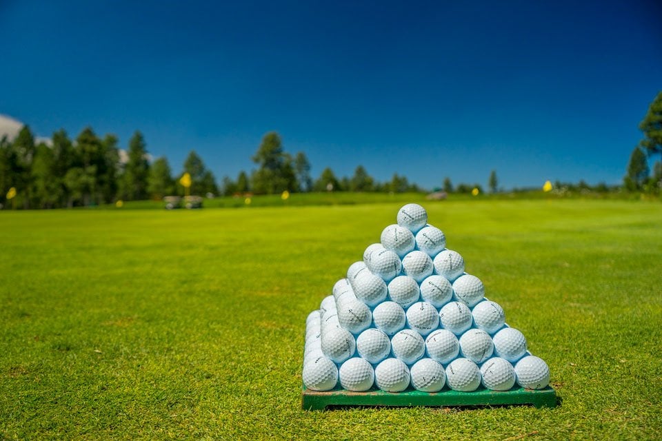 do-golf-balls-age